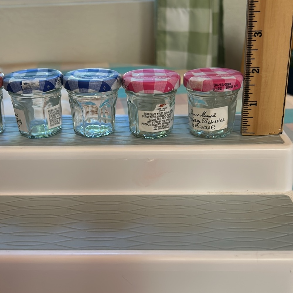 Bonne Maman Bundle of 5 Clear Glass with Assorted Color Gingham Lids Jars 1 Oz - Picture 8 of 9